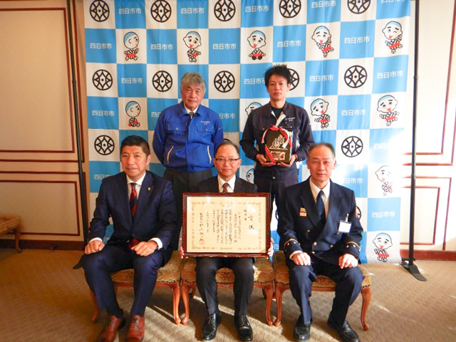 <コンテスト後の集合写真>